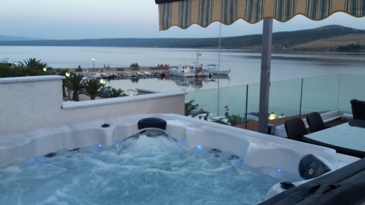 Luxury Apartment By The Sea With Private Whirlpool And Terrace 50M2 โพเซดารเย ภายนอก รูปภาพ